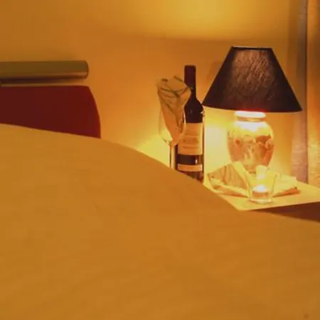 Hotel Mercedes/Centrum-2